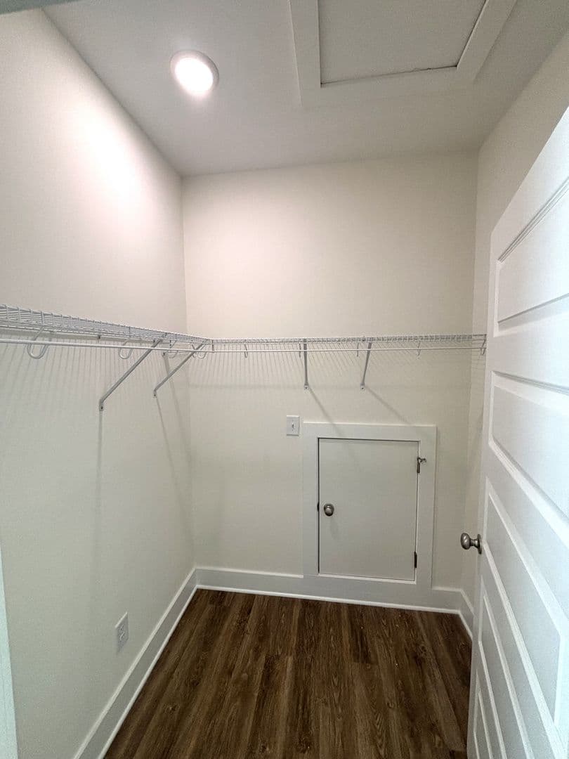 Athens Townhome: 215 Ruth St