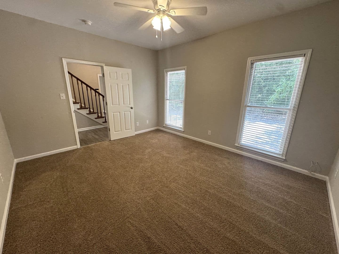 Athens House: 620 Pinecrest Dr
