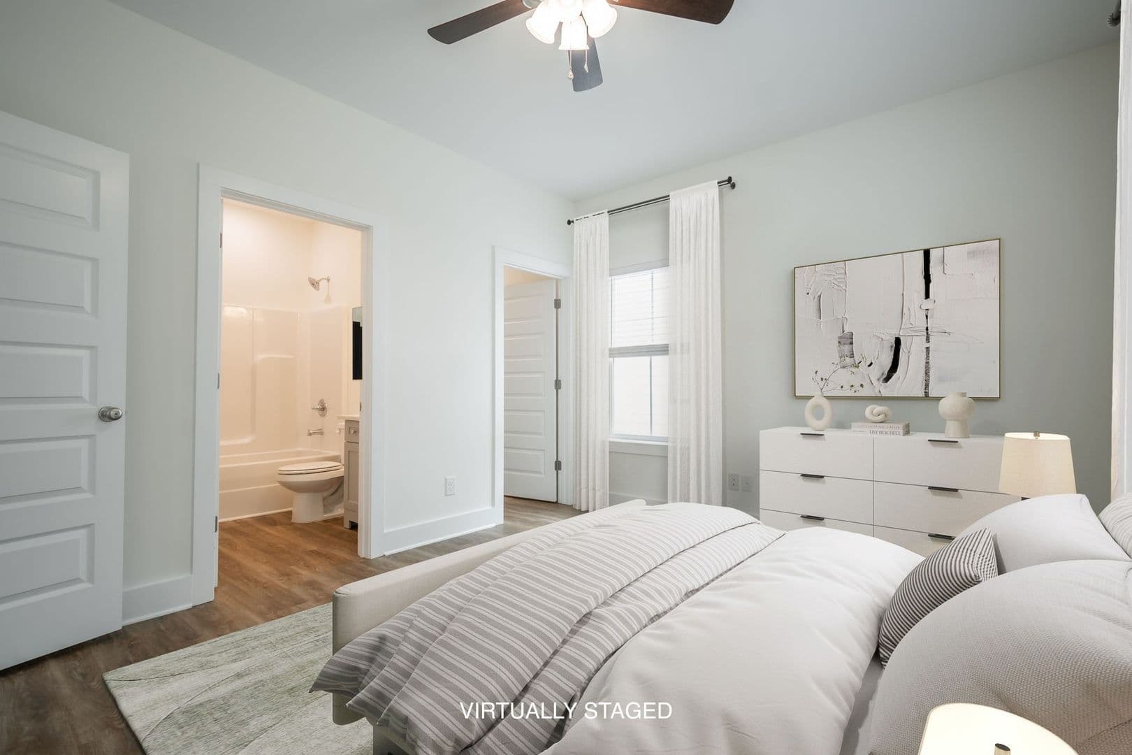 Athens Townhome: 215 Ruth St