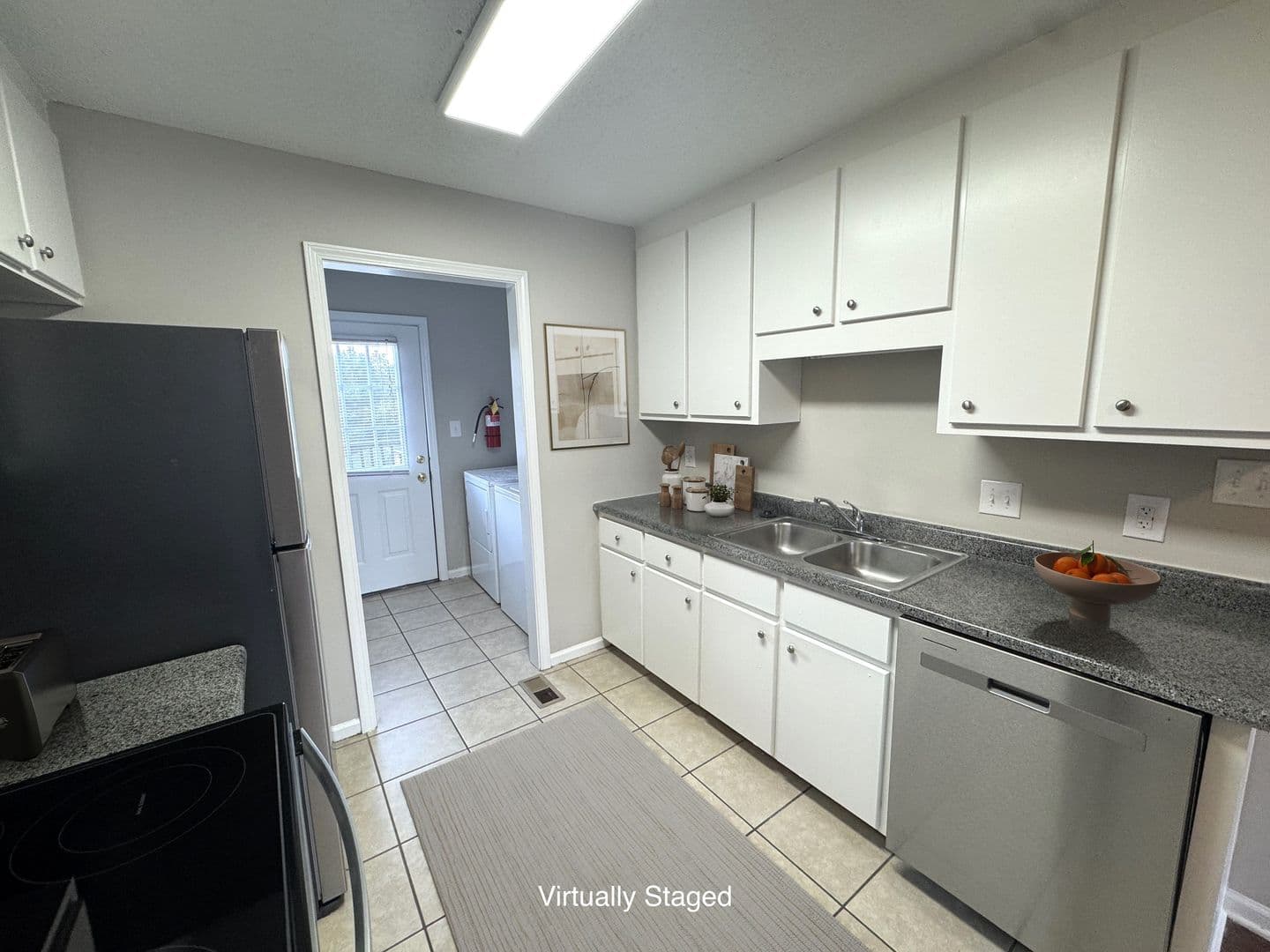 Athens Apartment: 245 Pineview Drive