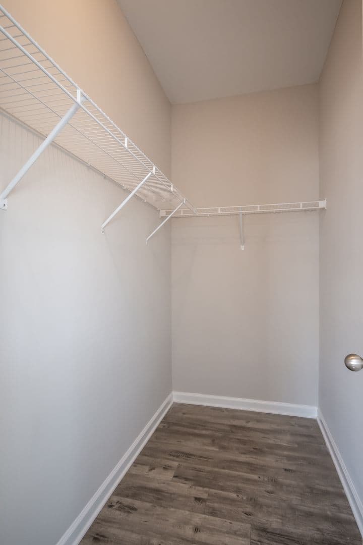 Athens Apartment: 90 Woodsong Ave
