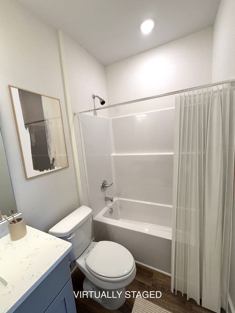 Athens Townhome: 215 Ruth St