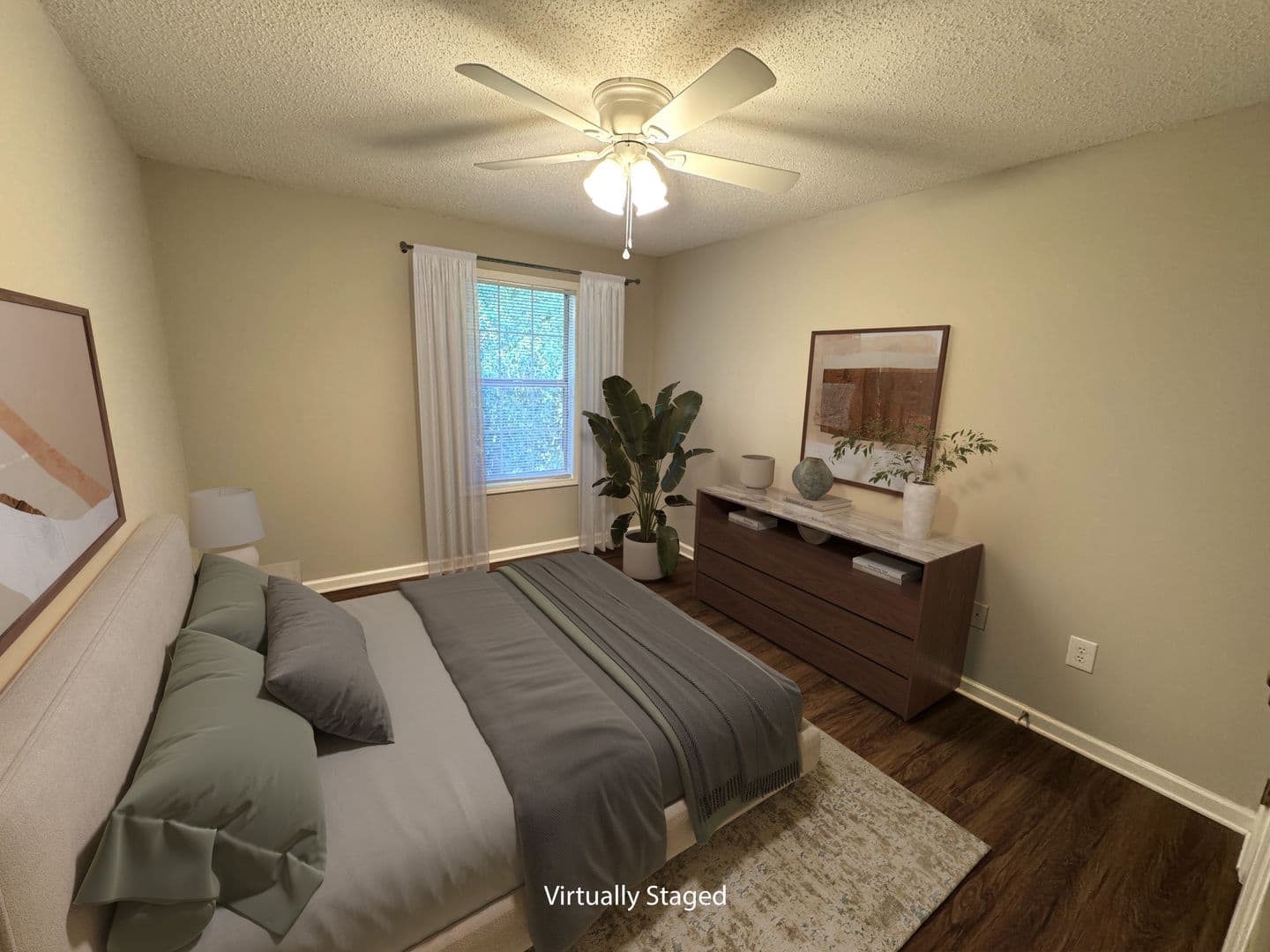 Athens Apartment: 245 Pineview Drive