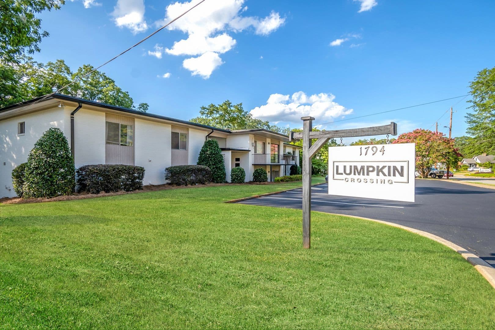 Athens Apartment: 1794 S. Lumpkin St.