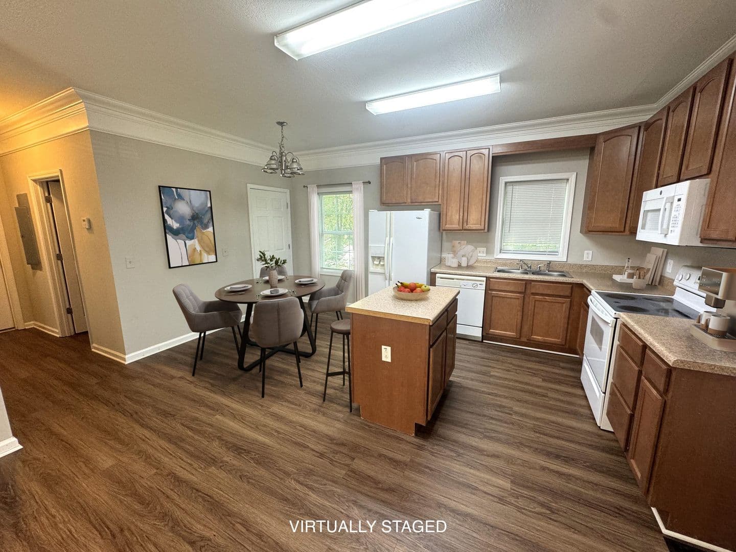 Athens House: 231 Derby St