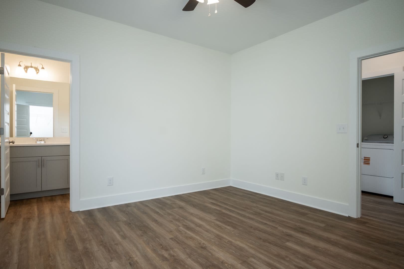 Athens Townhome: 215 Ruth St