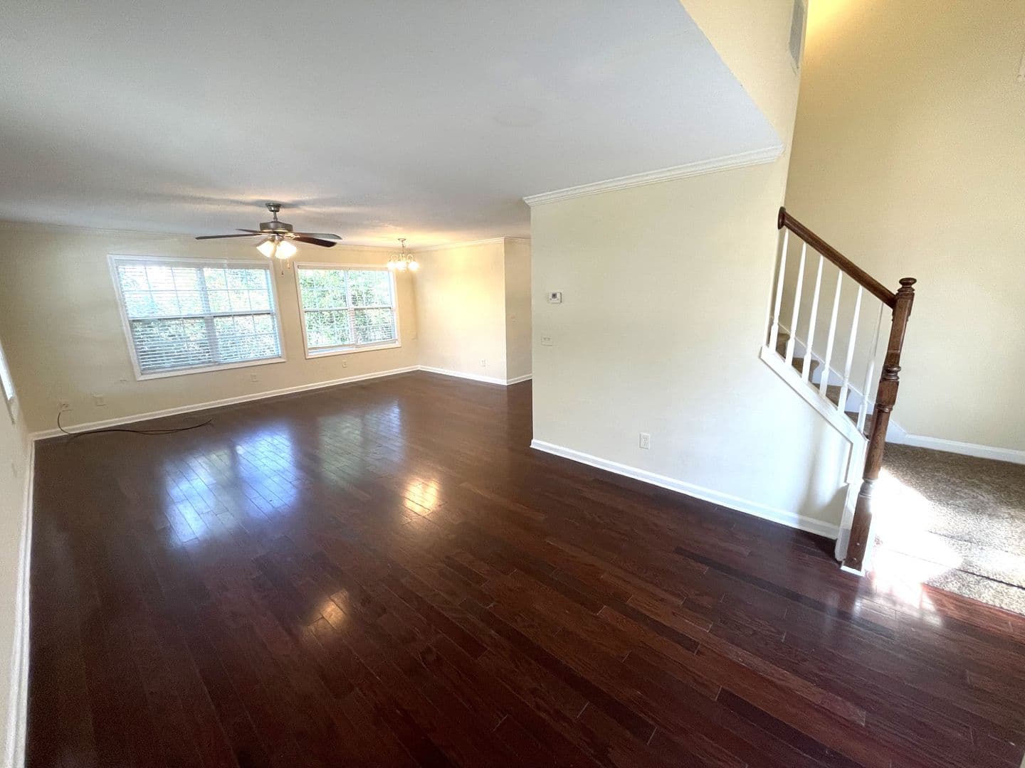 Athens House: 112 Pineview Ct
