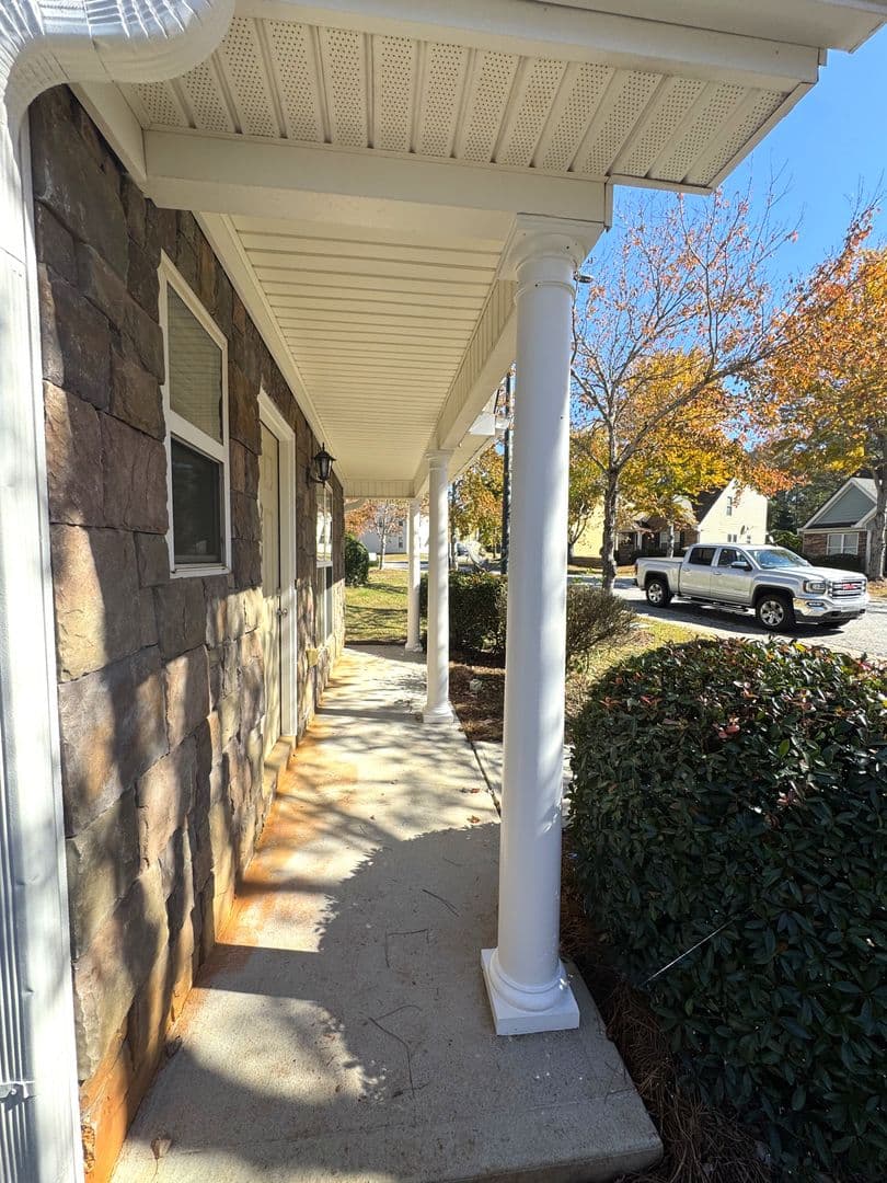 Athens House: 261 Katydid Drive