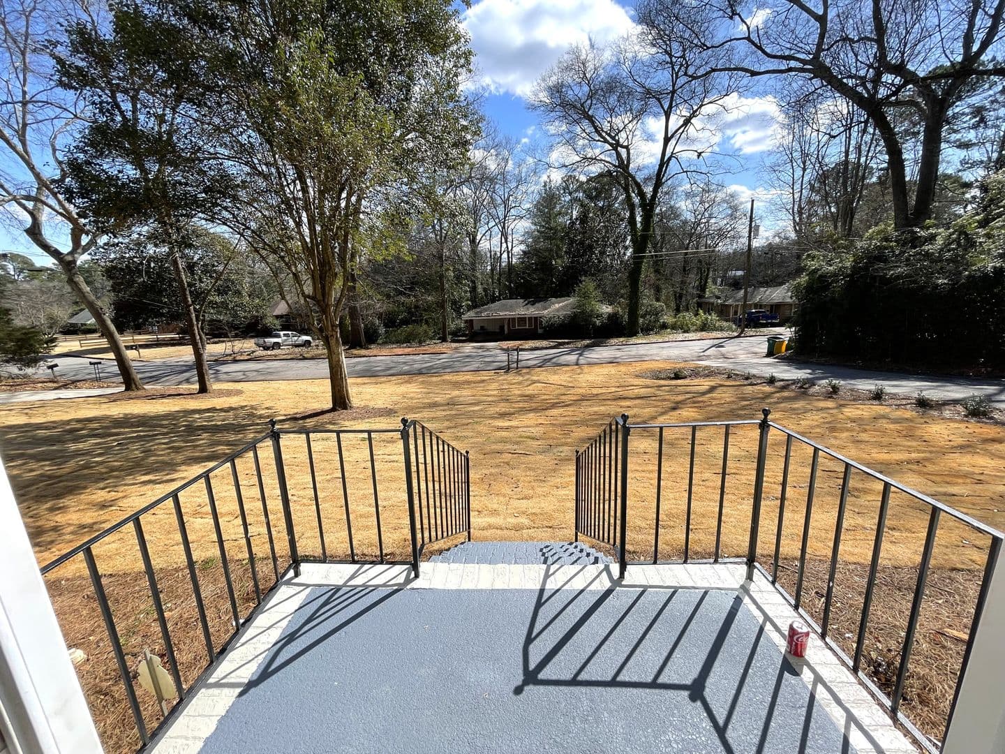 Athens House: 125 Hardin Dr