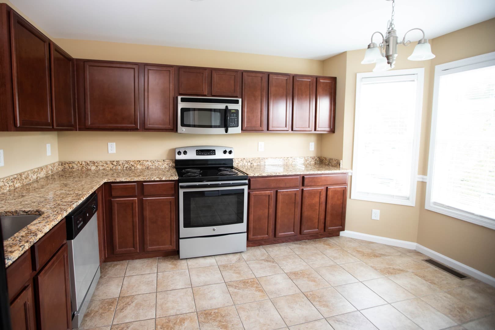 Athens Townhome: 155 Water Wheel Way