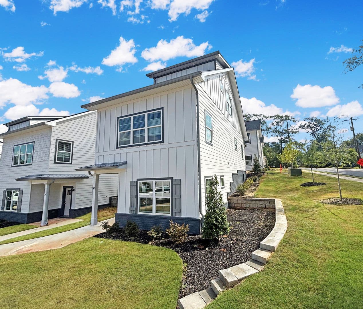 Athens Townhome: 215 Ruth St
