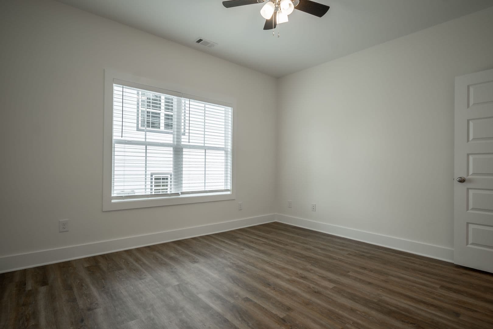 Athens Townhome: 215 Ruth St