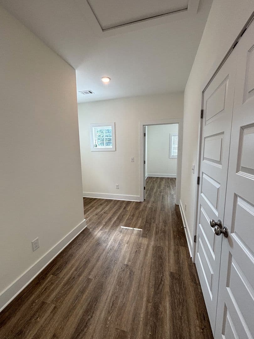 Athens Townhome: 215 Ruth St