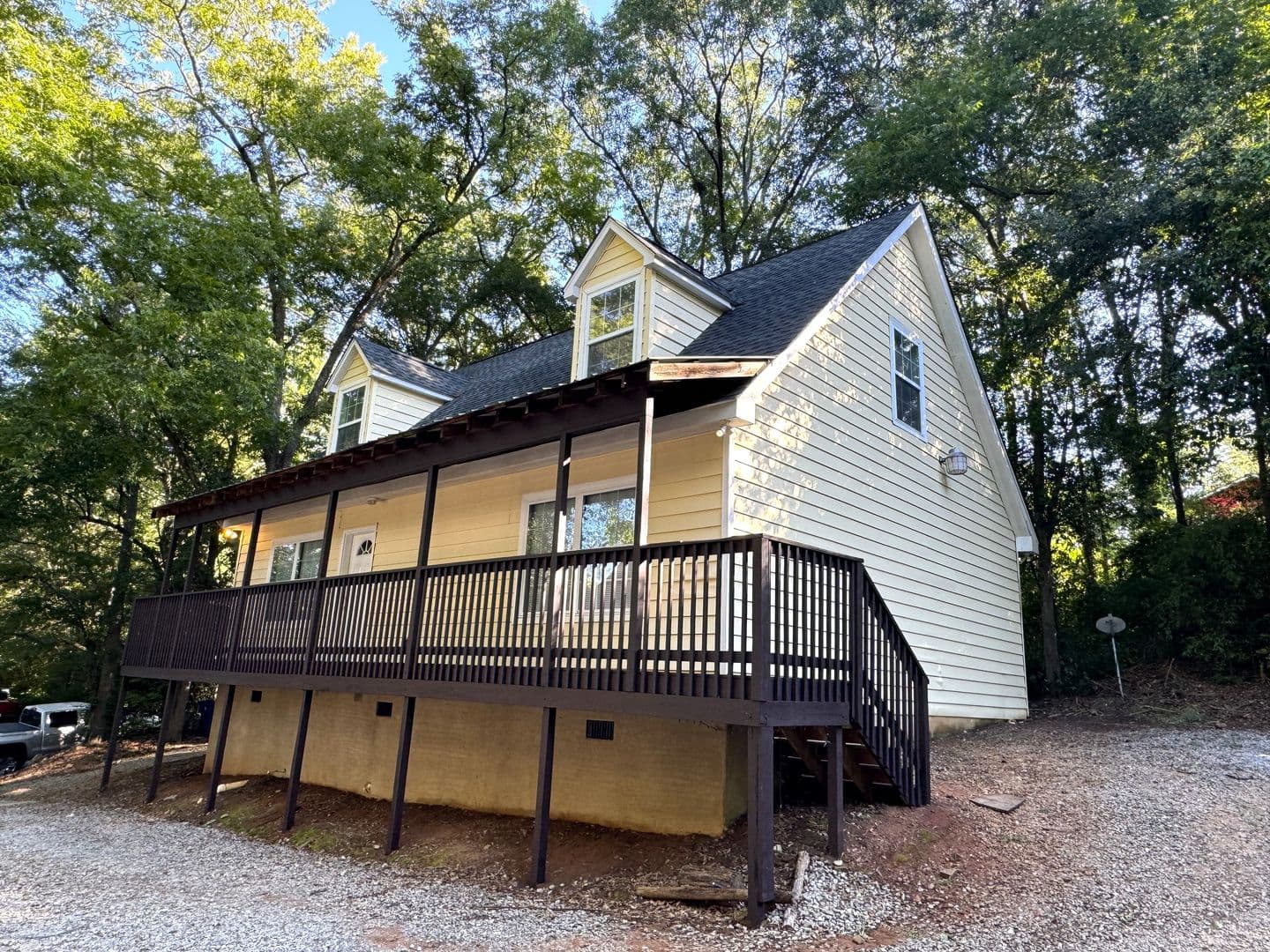 Athens House: 223 Derby Street