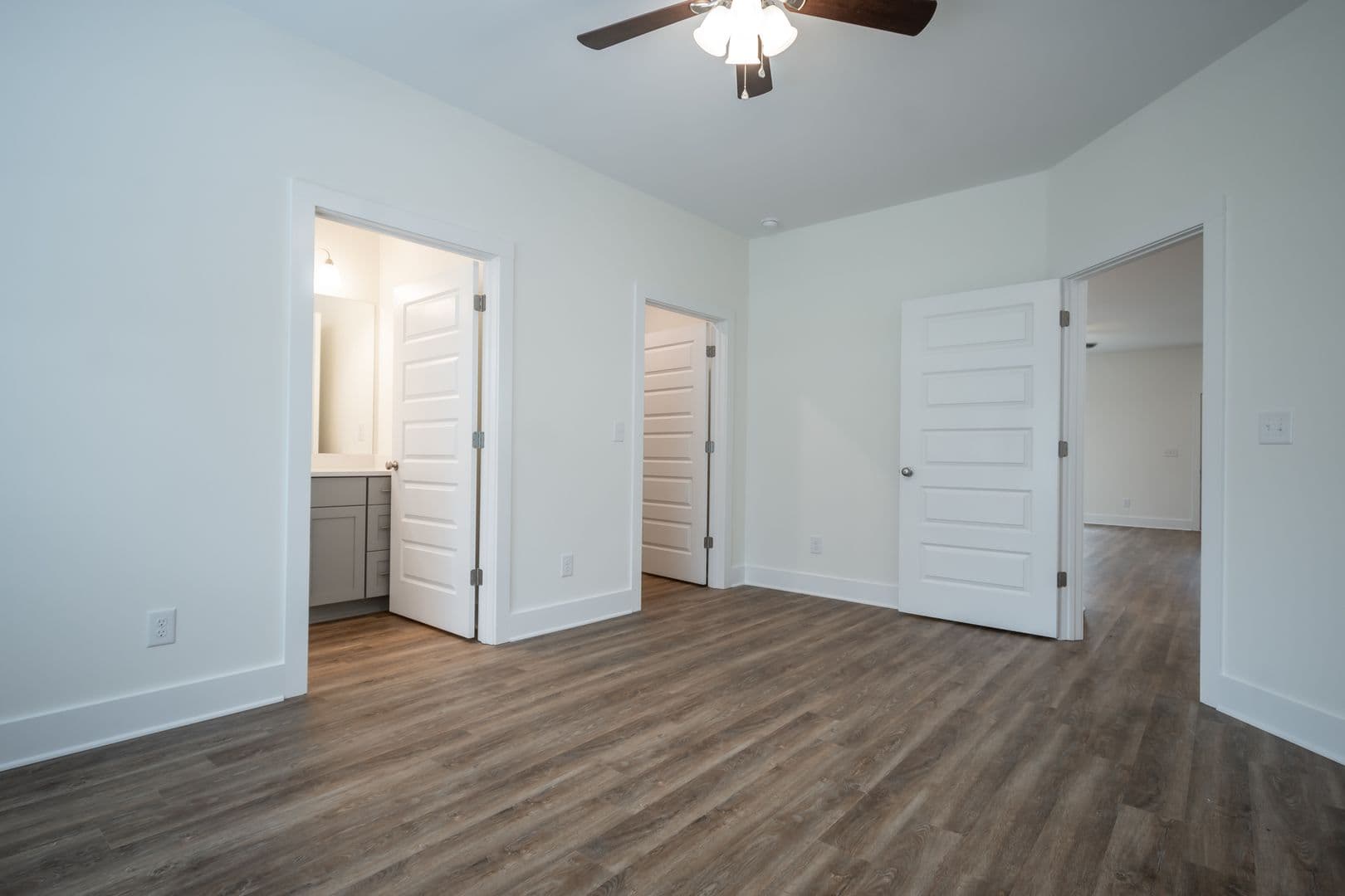 Athens Townhome: 215 Ruth St