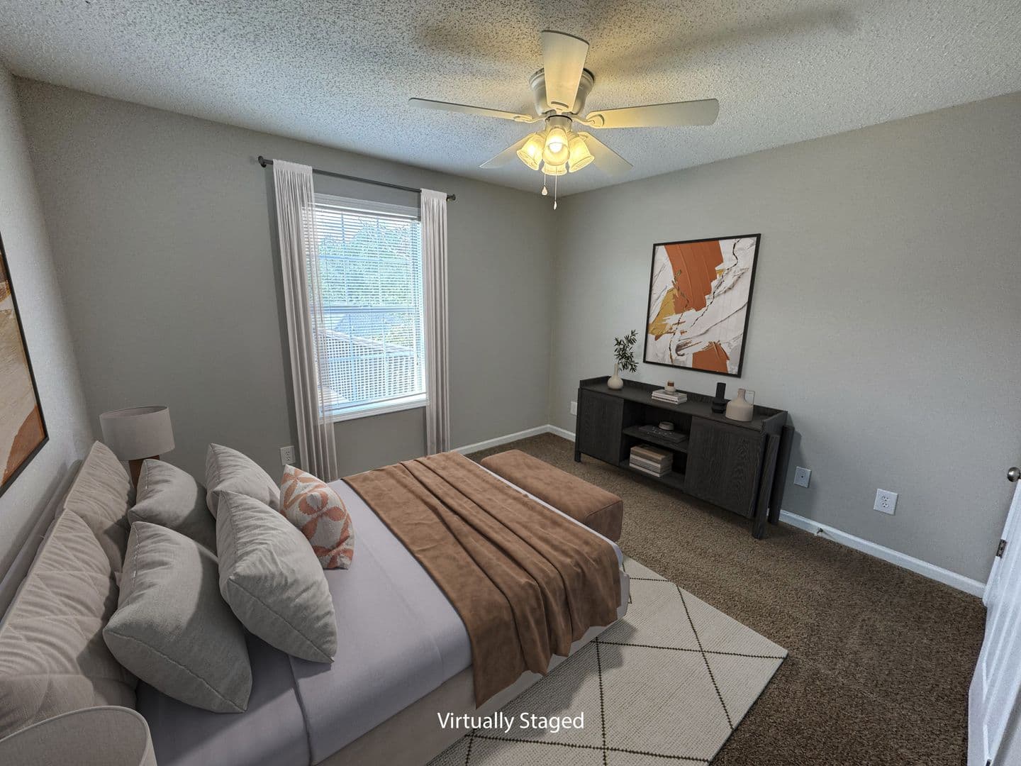 Athens Apartment: 245 Pineview Drive