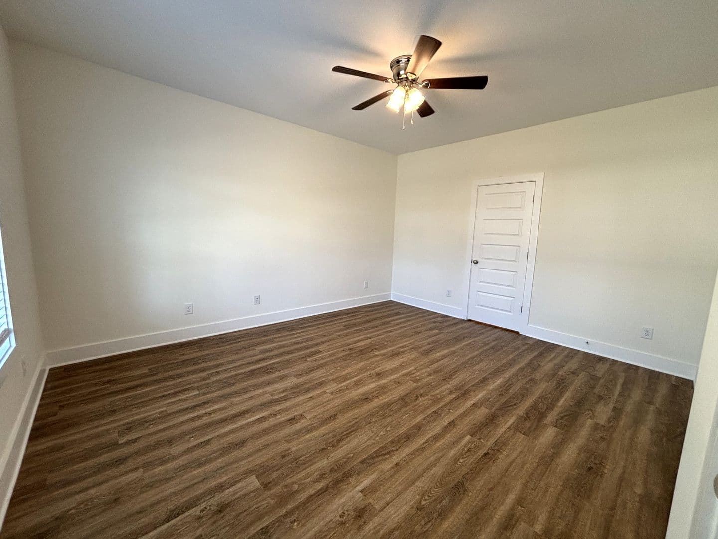 Athens Townhome: 215 Ruth St