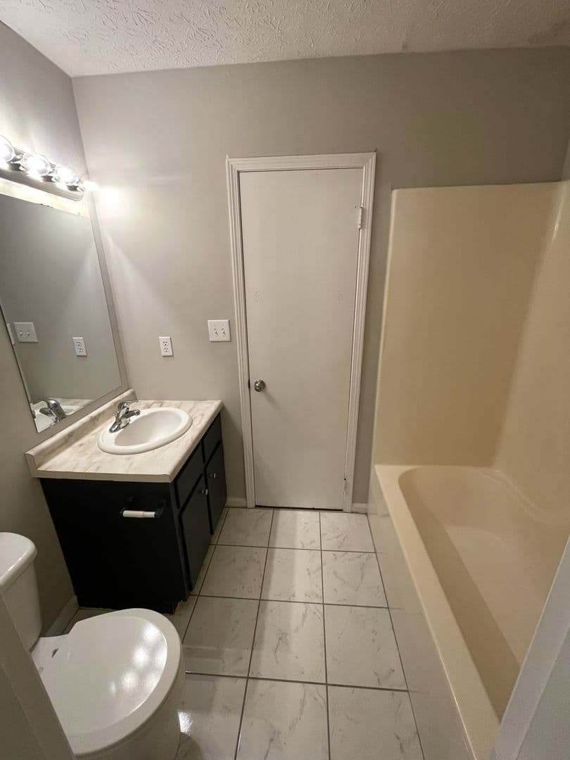 Watkinsville Apartment: 107 Harden Hill Rd