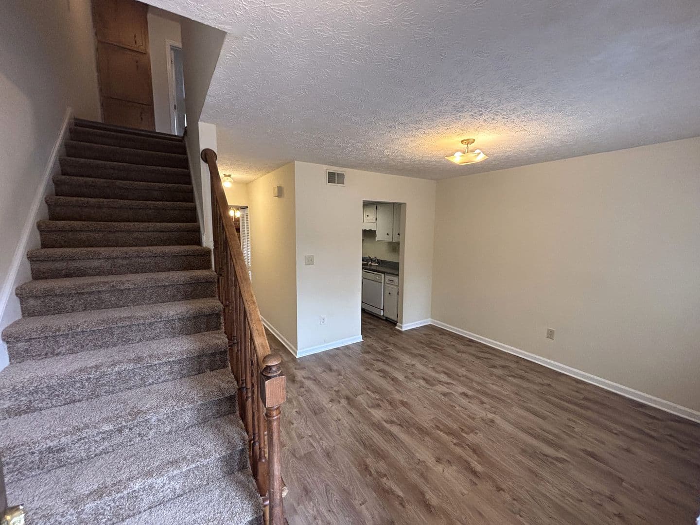 Athens Apartment: 270/272 Sleepy Creek Dr
