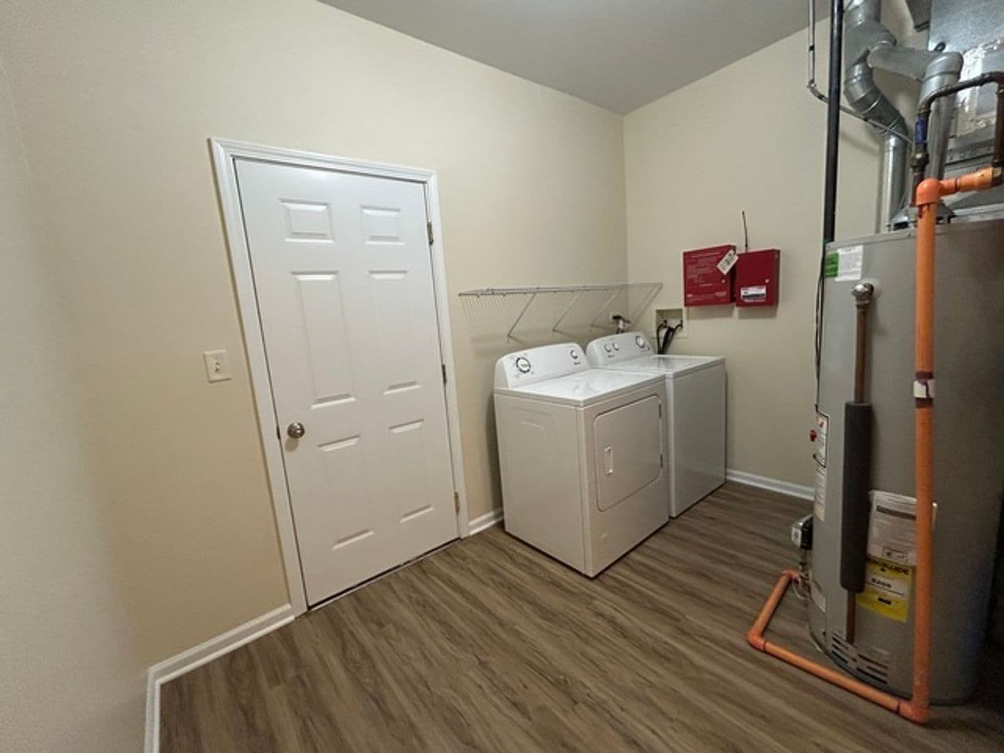 Carpentersville Condo: 1221 Brookdale Drive