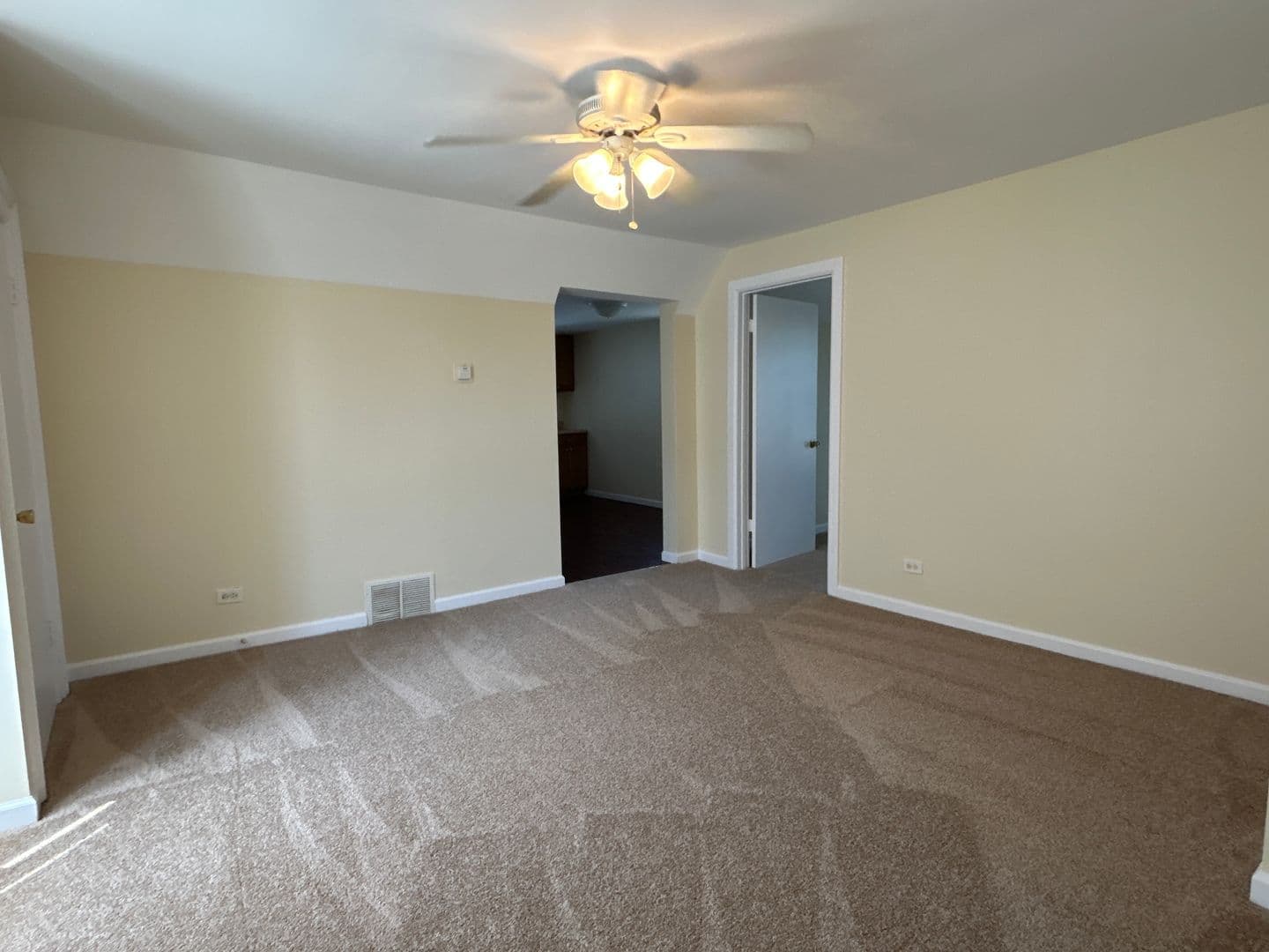 Elgin Multiplex: 418 St. Charles St