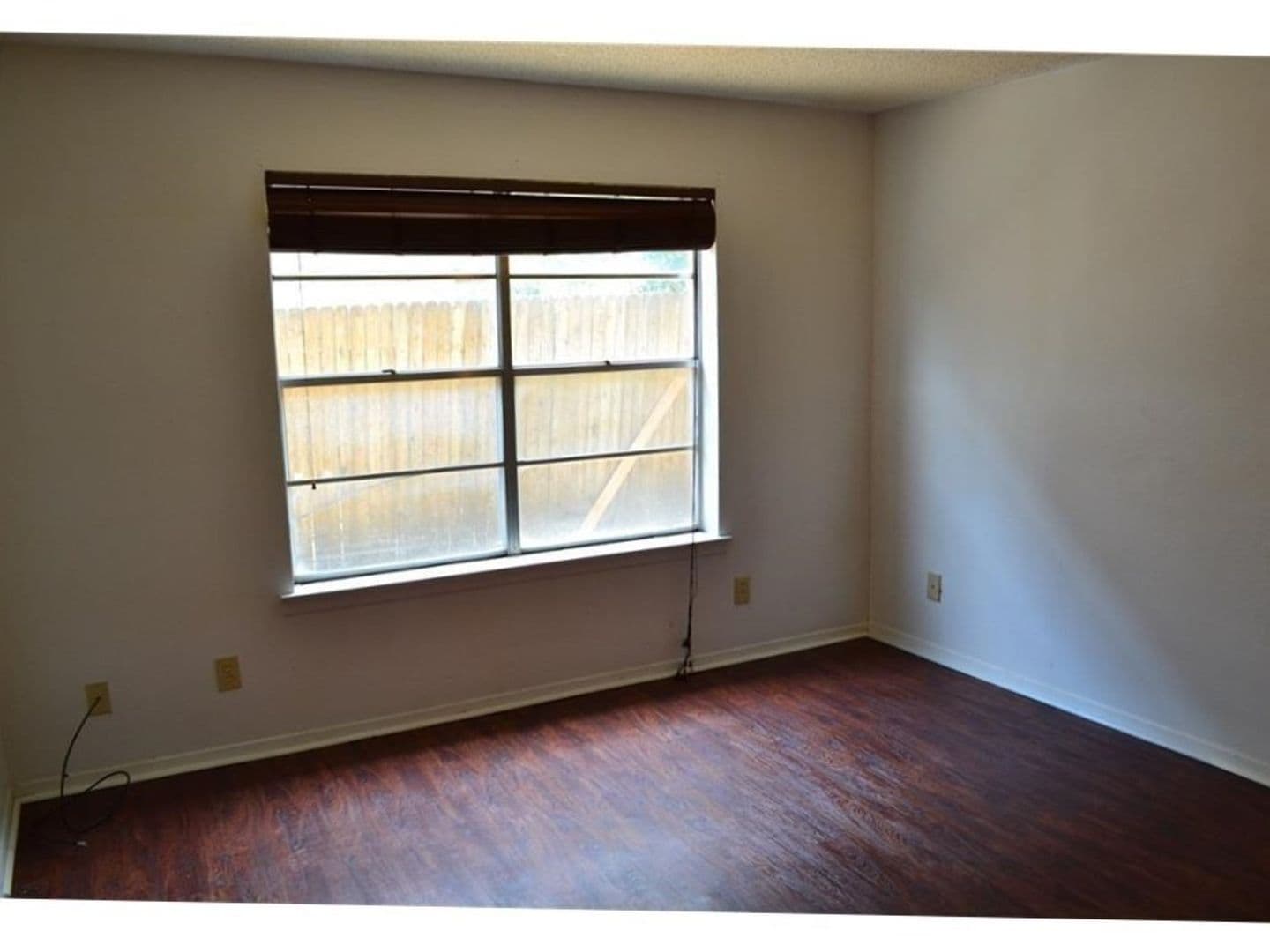 Denton Apartment: 1107 N Locust St.
