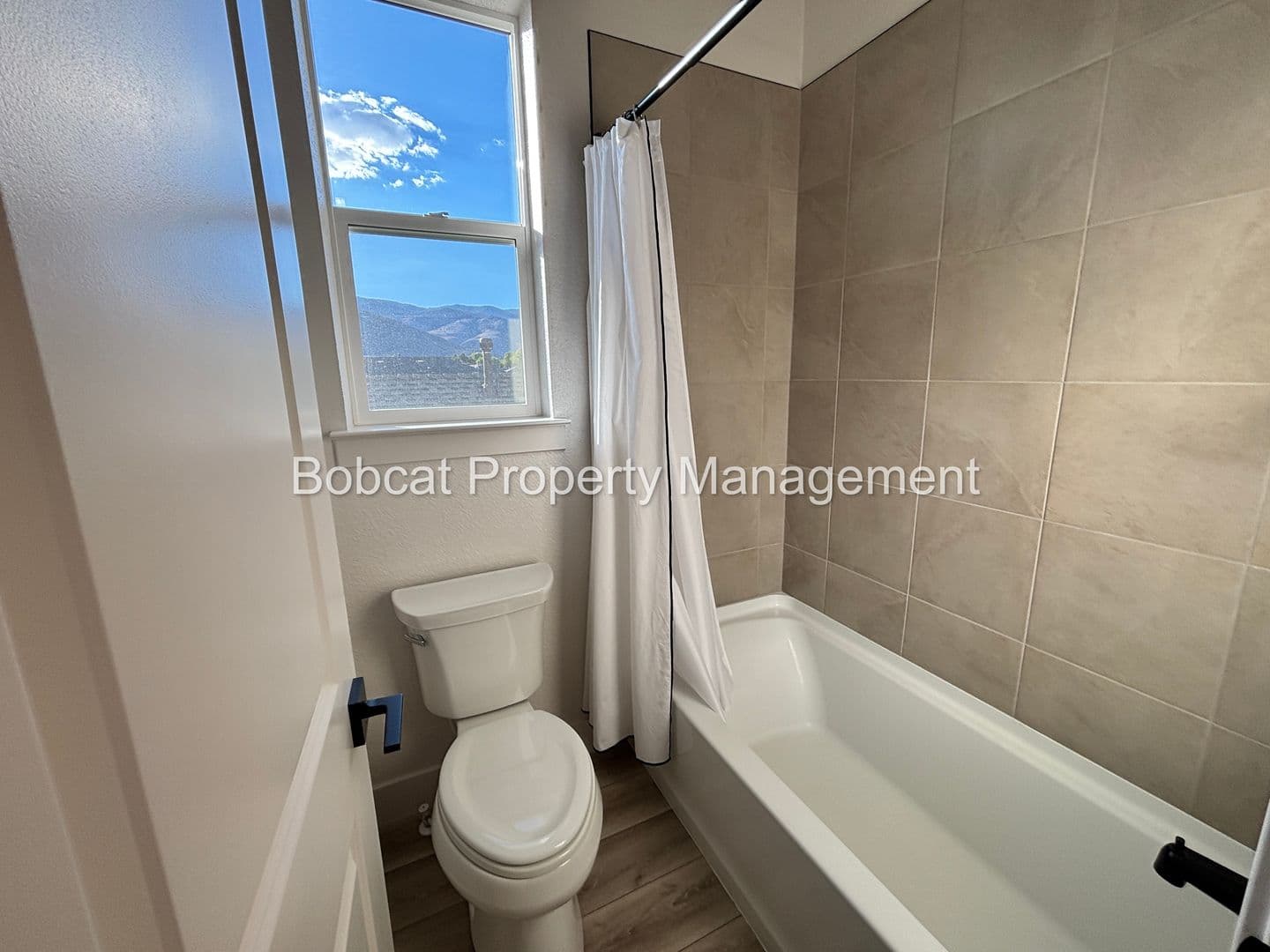 Carson City House: 1128 Grove St