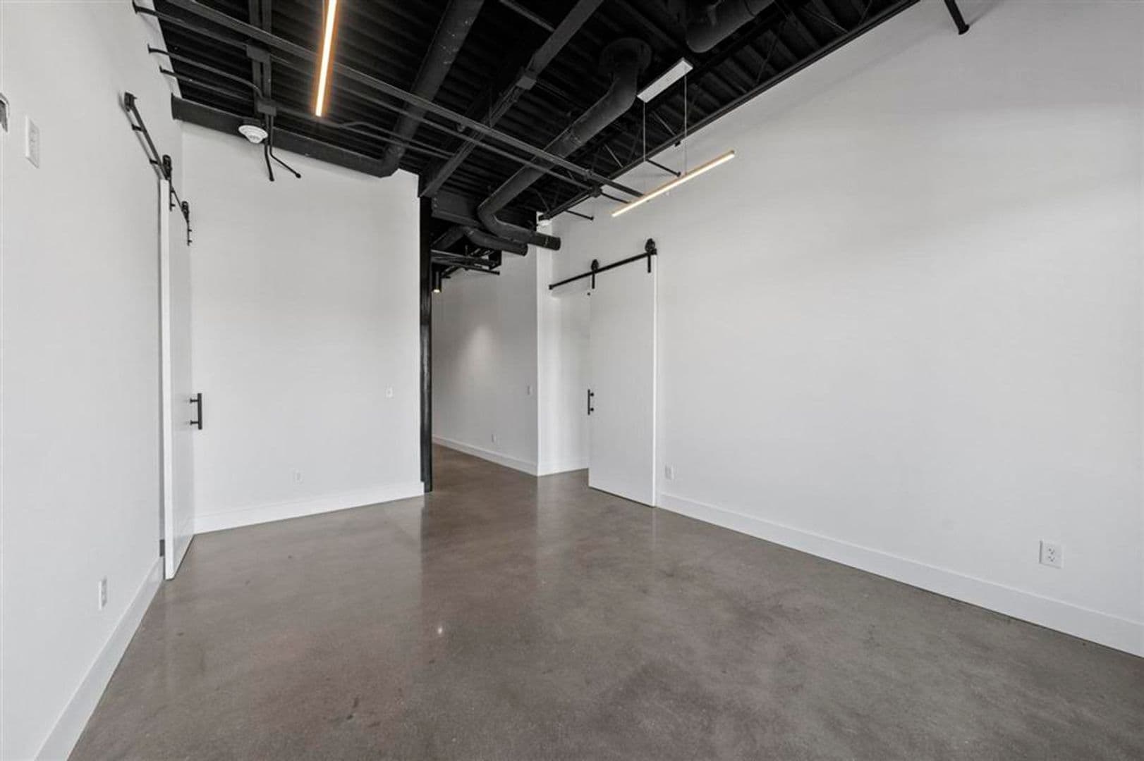 Bowling Green Apartment: 1131 Fairview Avenue