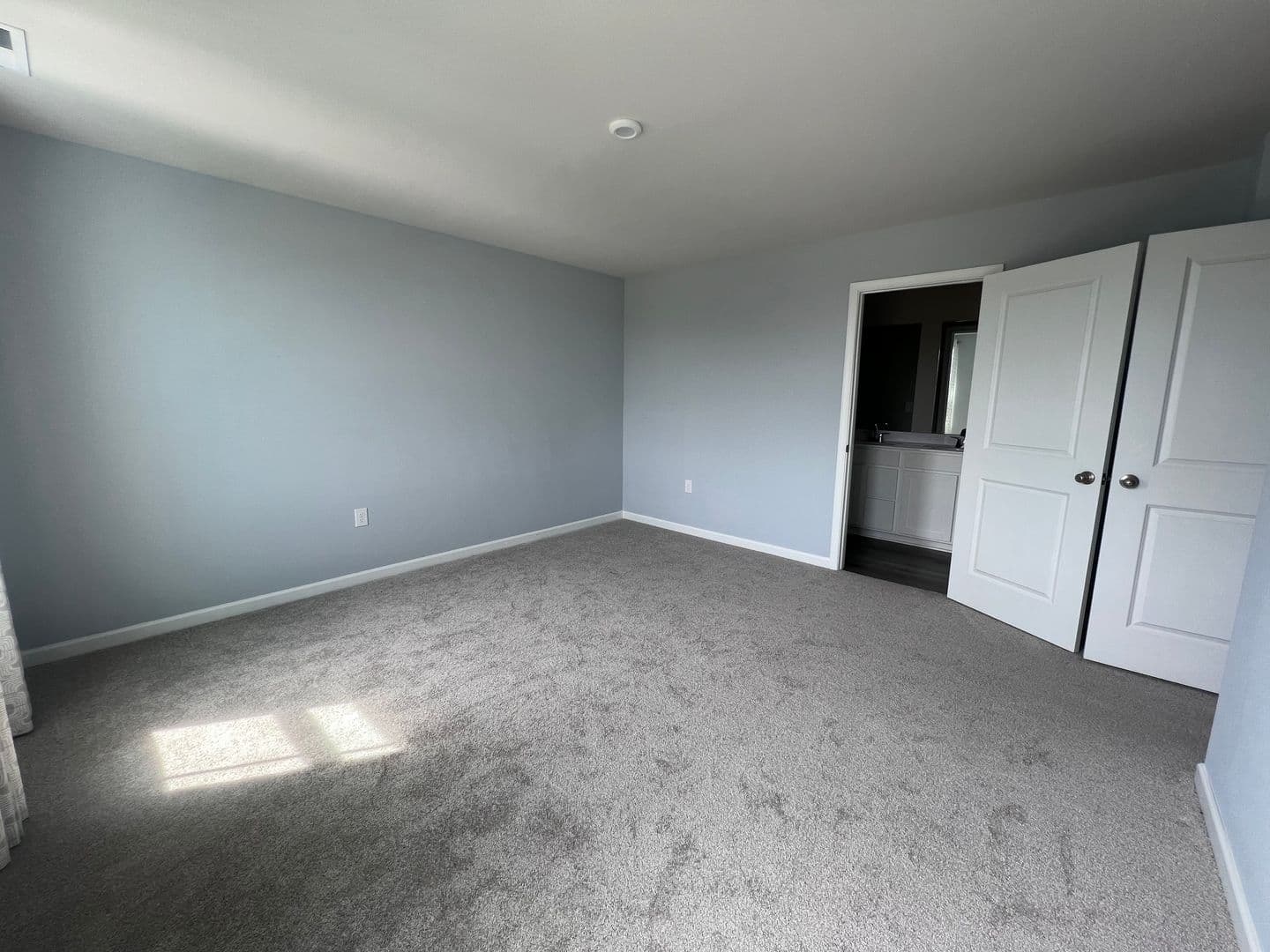 Franklin House: 605 Merle Avenue