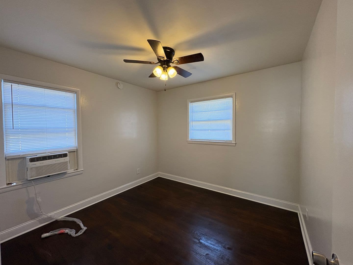 Bowling Green House: 429 Gary Avenue