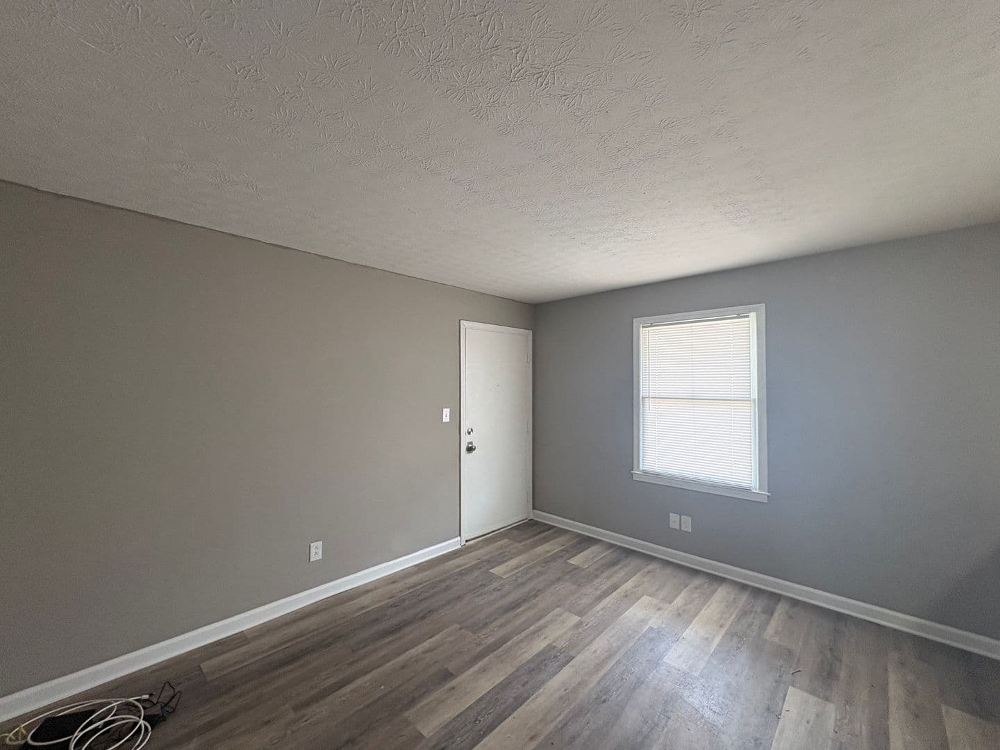 Bowling Green Apartment: 2042 Rock Creek Road