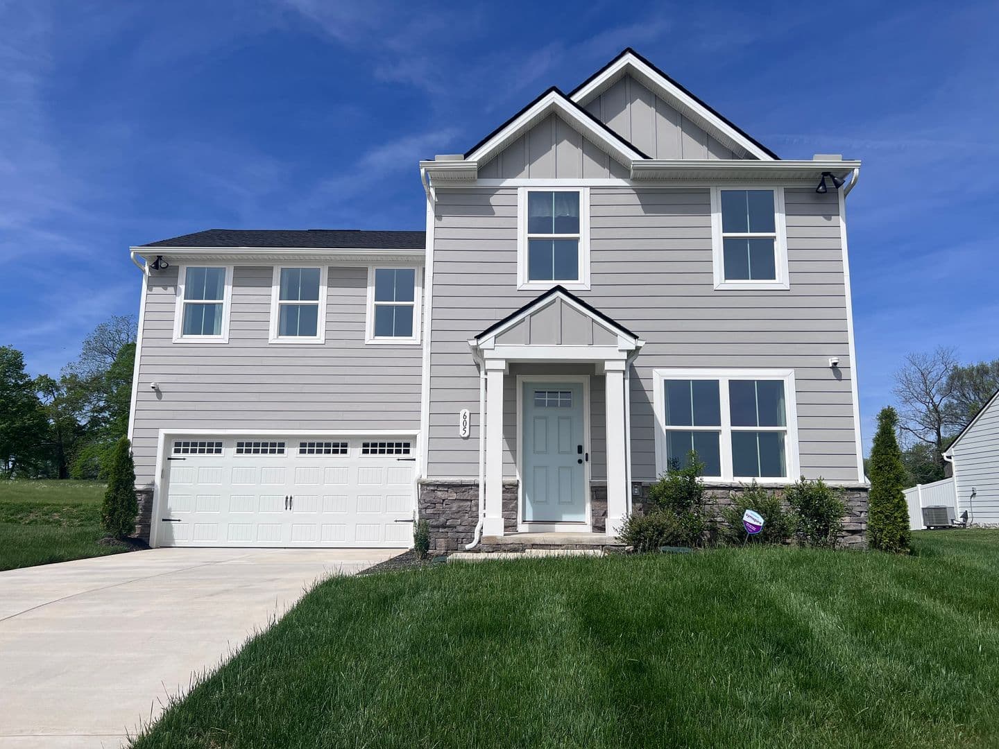 Franklin House: 605 Merle Avenue