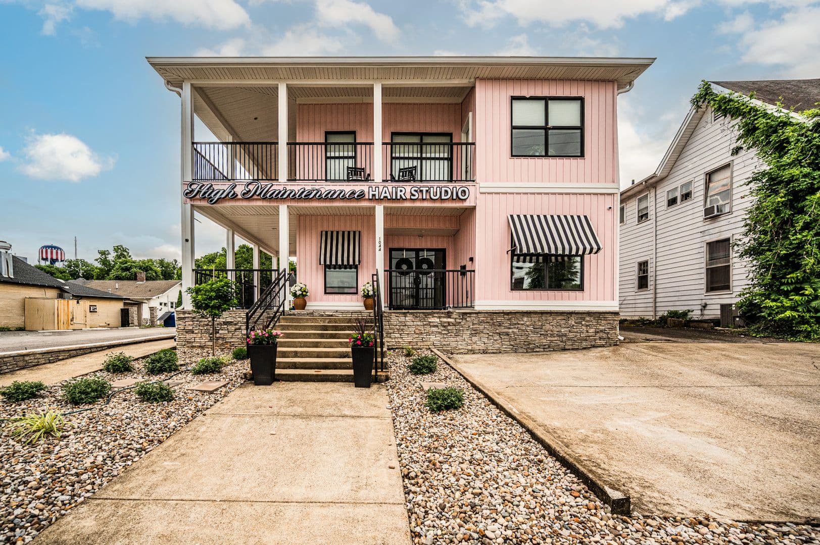 Bowling Green Apartment: 1044 Chestnut Street