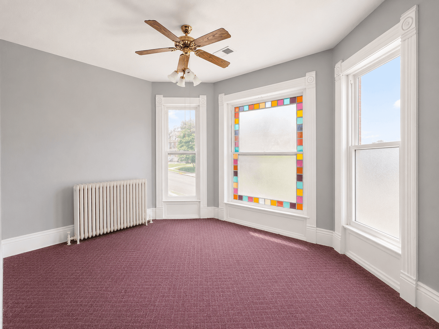 Bowling Green Apartment: 1338 College Street