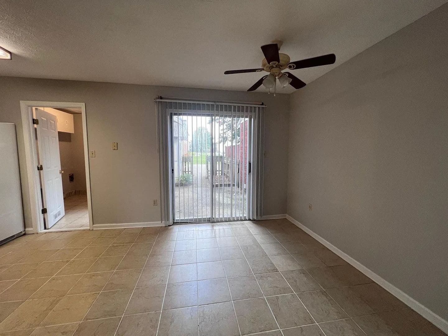Bowling Green House: 122 B Westwood Circle
