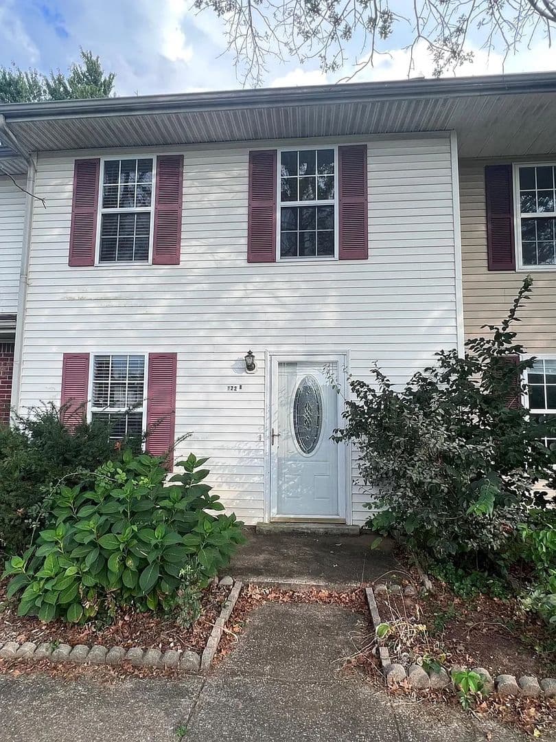 Bowling Green House: 122 B Westwood Circle