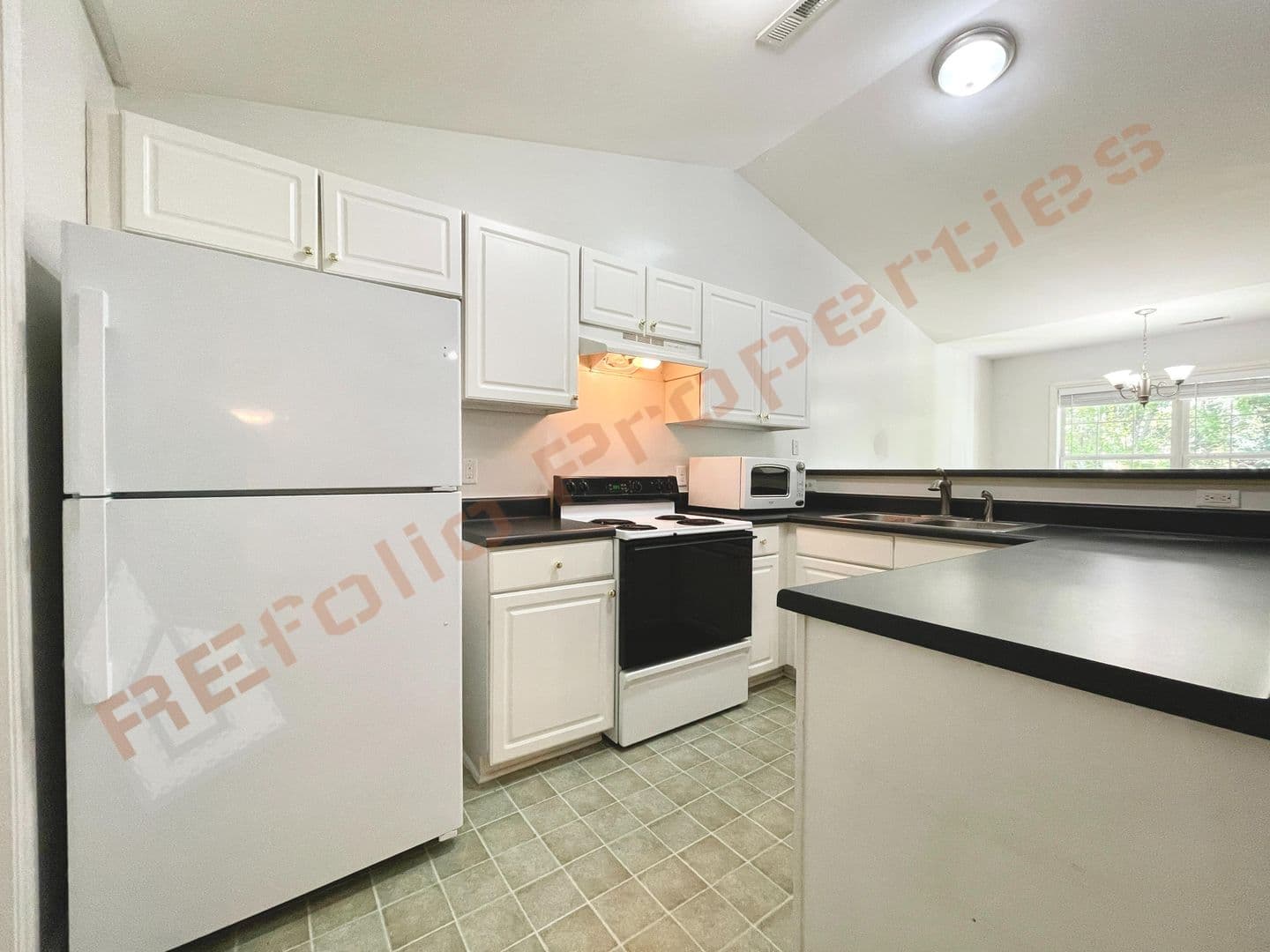 Cary Condo: 3622 Wellington Ridge Loop