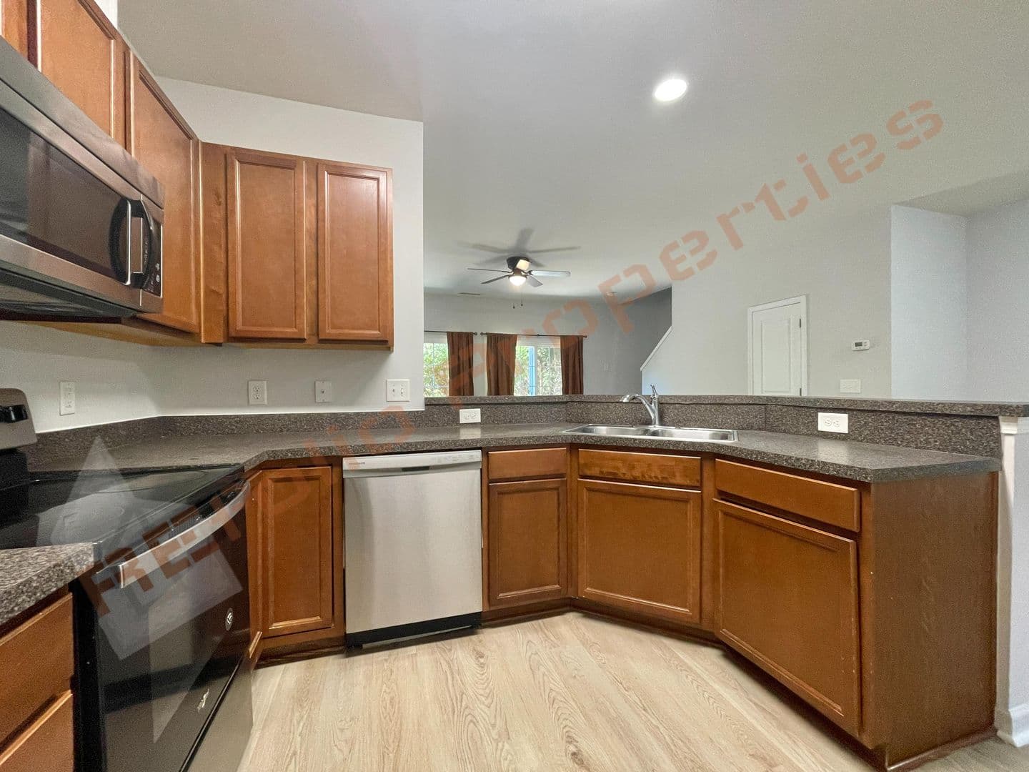 Cary Townhome: 1114 Kingston Grove Drive