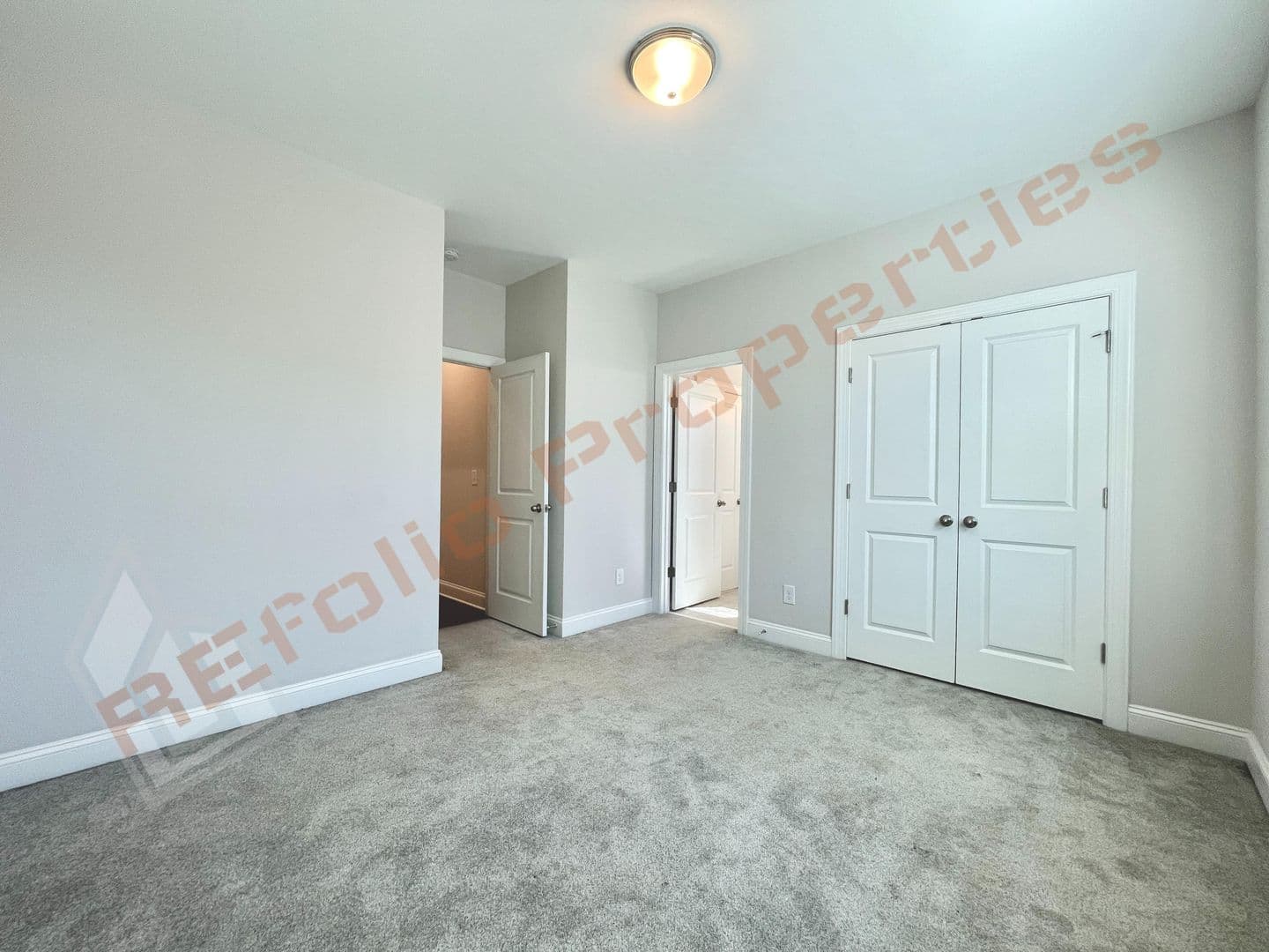 Cary Townhome: 835 Napier Drive