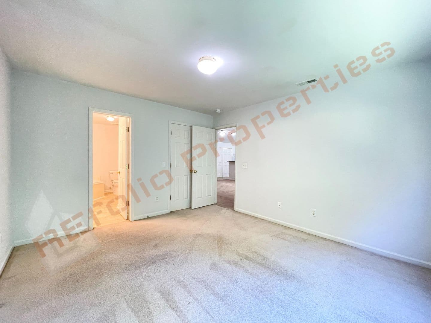 Cary Condo: 3622 Wellington Ridge Loop