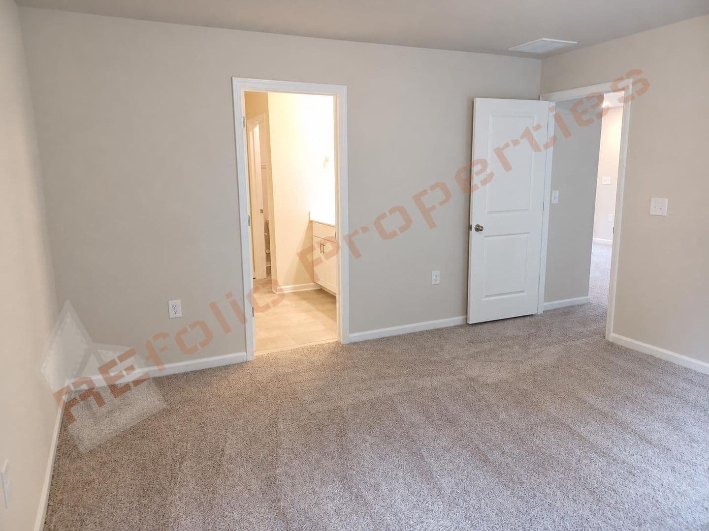 Durham House: 1009 Depot Drive