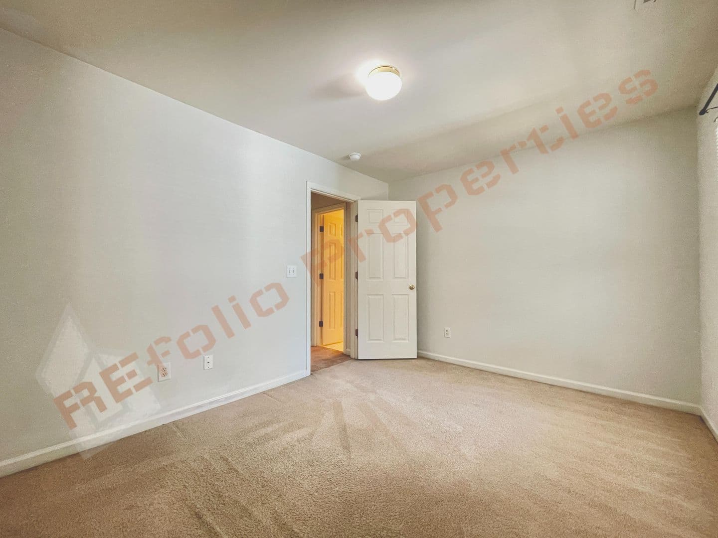 Cary Condo: 3622 Wellington Ridge Loop