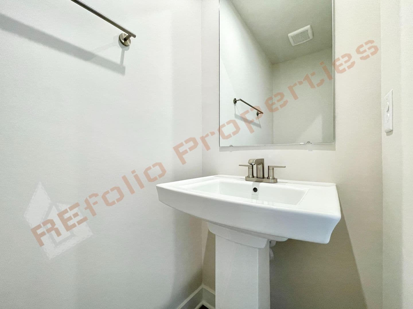 Raleigh Townhome: 729 Haystack View Road
