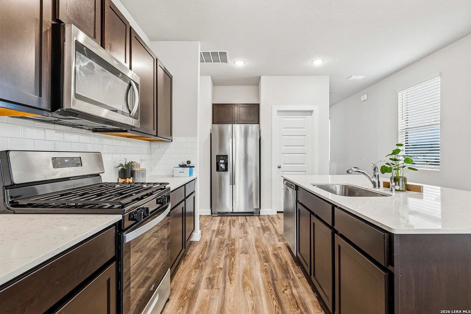San Antonio House: 5702 Topaz Way