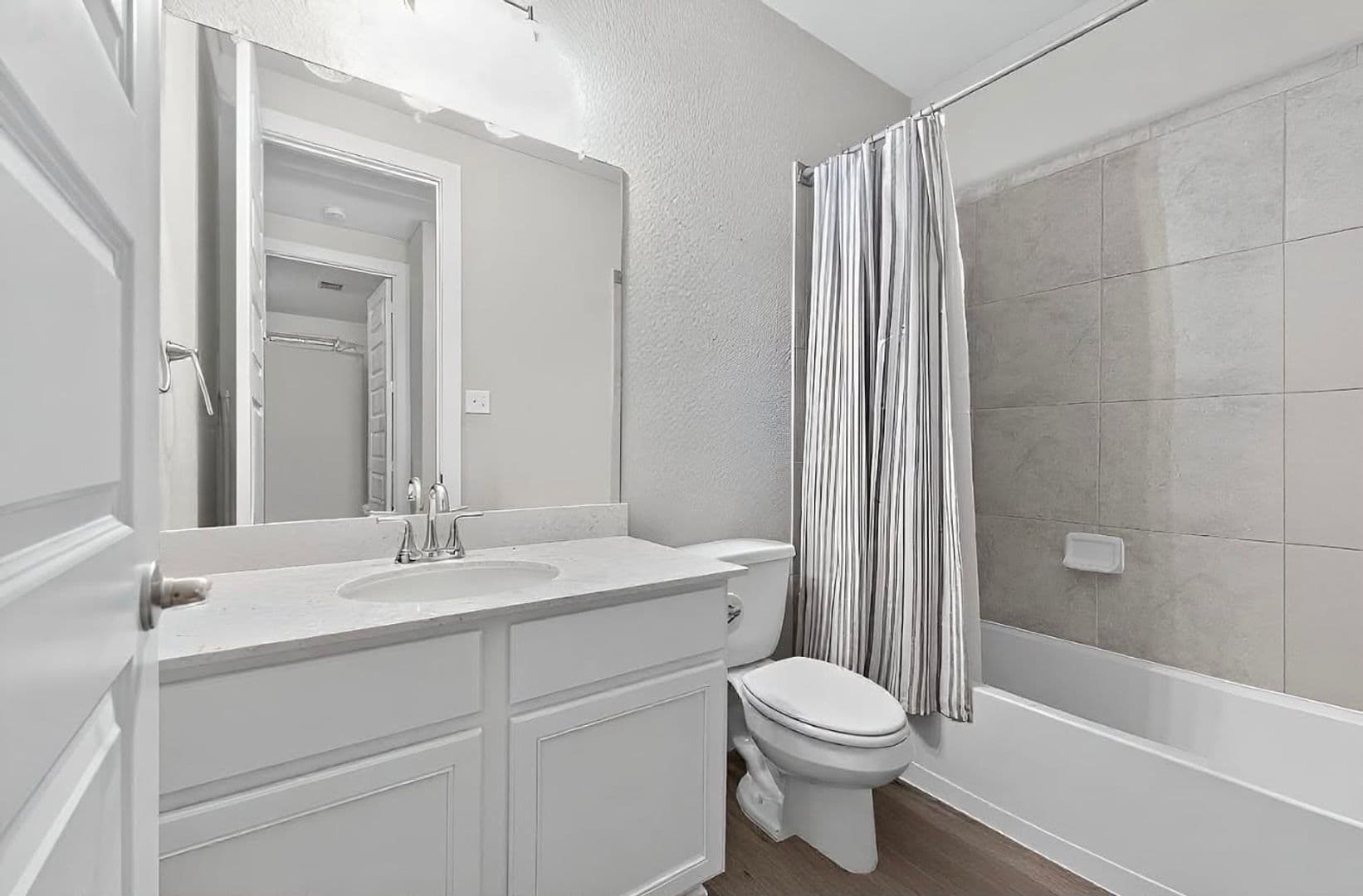Castroville House: 164 Jereth Crossing