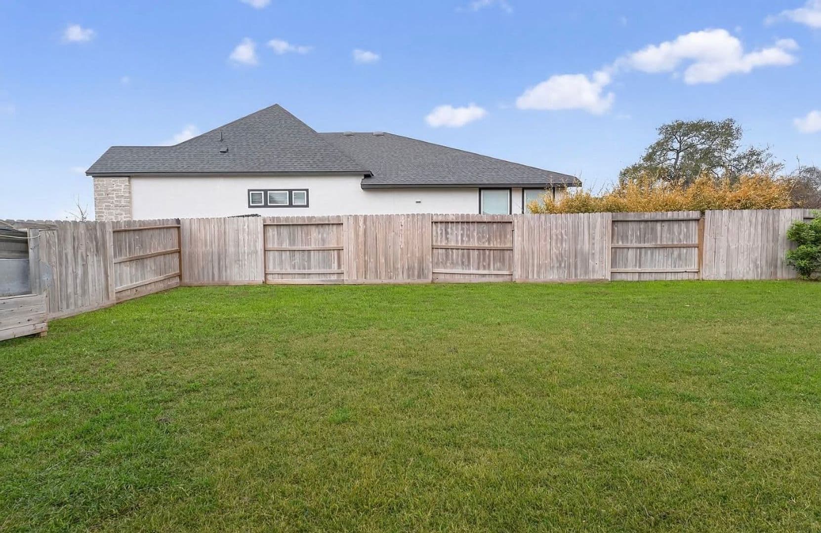 Castroville House: 164 Jereth Crossing