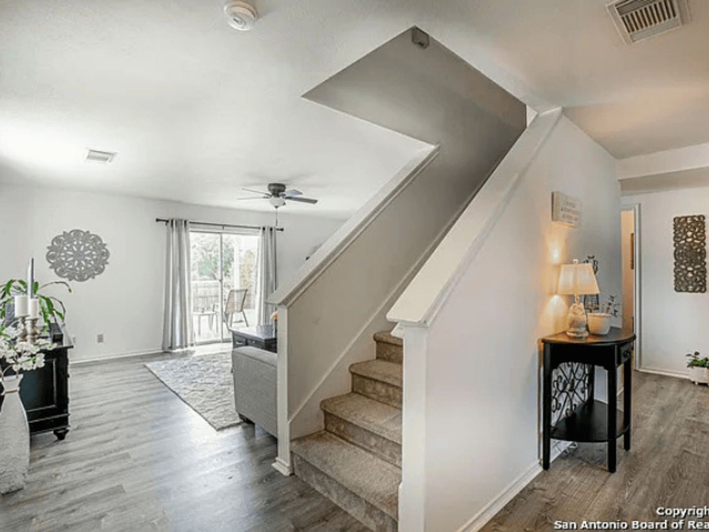San Antonio House: 7822 Encanto Vista