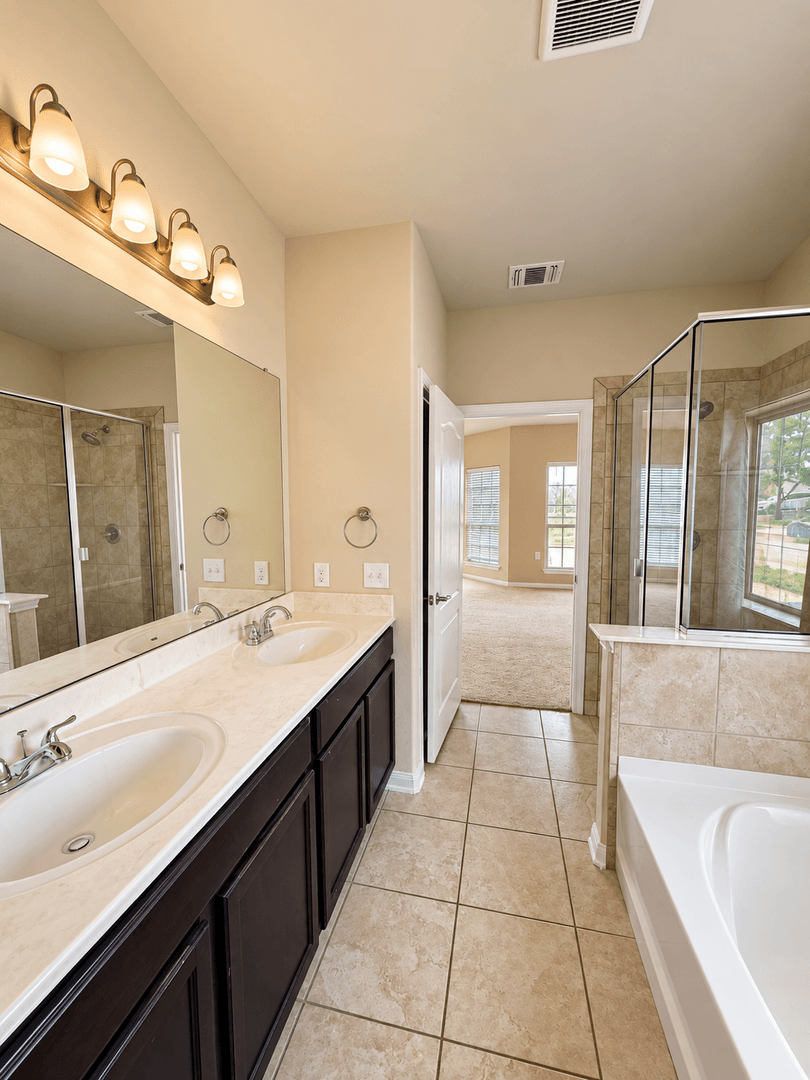 San Antonio House: 2219 Lily Pad Ln