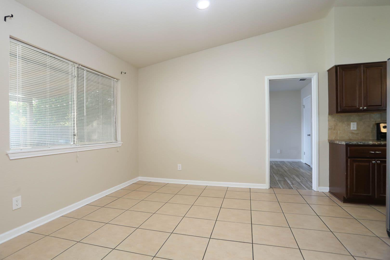 San Antonio House: 8226 Creekline Dr