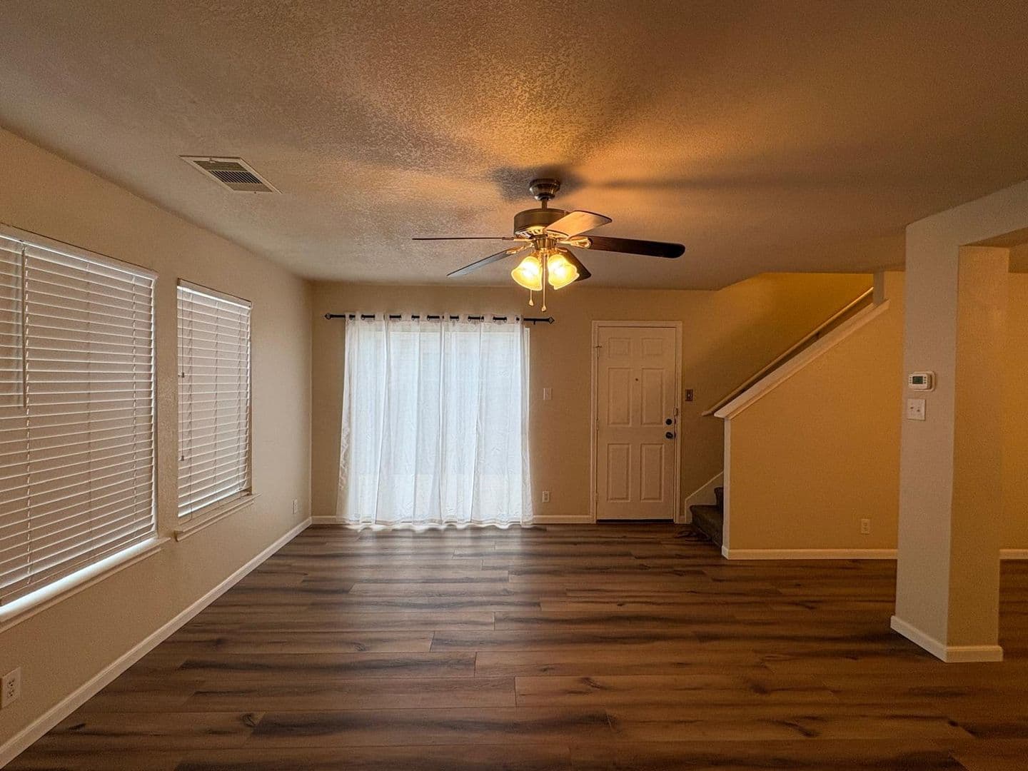 San Antonio House: 4915 Bear Wood
